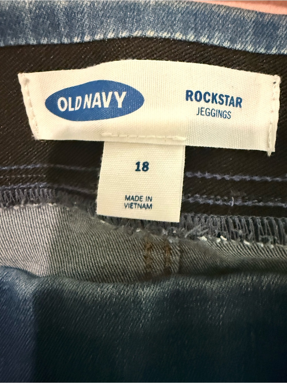 Old Navy Rockstar Jeggings 18W Whiskers - Picture 4 of 7